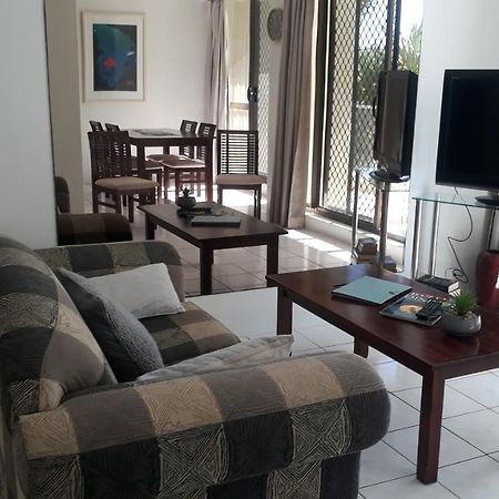 ฮิบิคัส ออน เดอะ บีช อพาร์ตเมนต์ Aparthotel โกลด์โคสต์ ภายนอก รูปภาพ